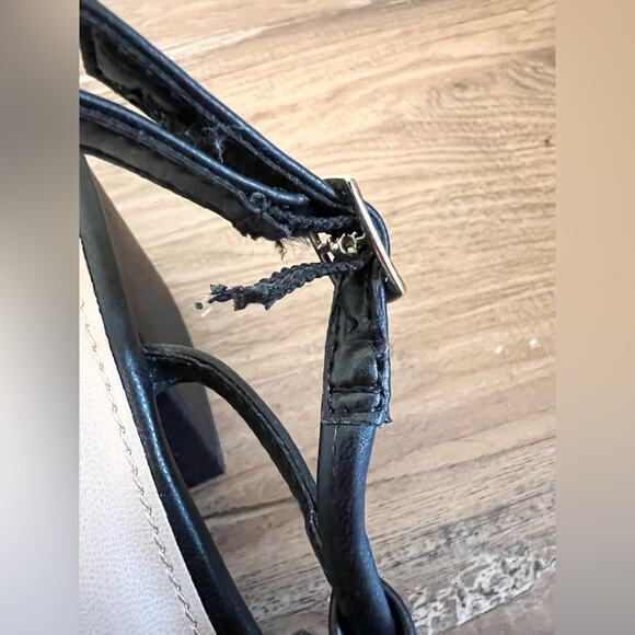 Qupid The Monica Black strappy Sandal chunky heel y2k block heel wedding party - Picture 5 of 9